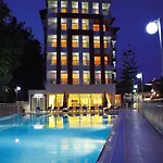 호텔 Sirma 4*