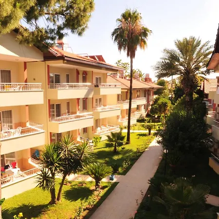 Sirma Hotel Side
